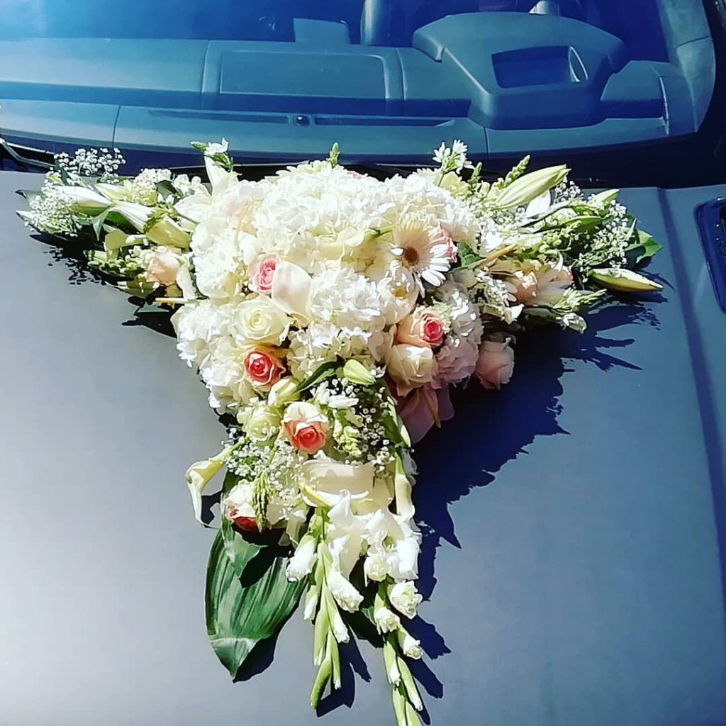 Raquette mariage pour voiture