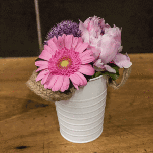 Composition fleurs rose et pivoines